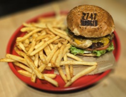 2747 Burger